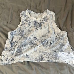 Lululemon cropped tank marble blue